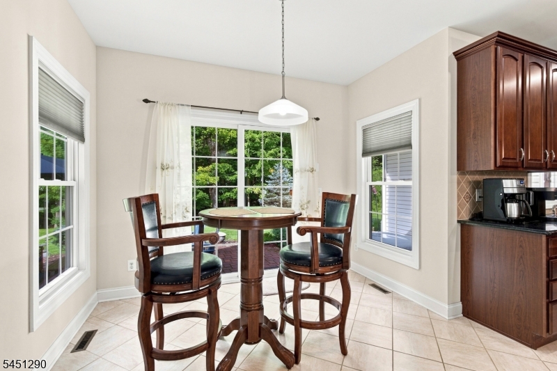 20 Eagles Nest Rd Property Photo 12