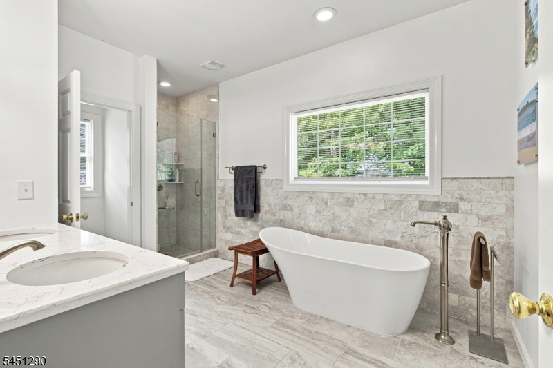 20 Eagles Nest Rd Property Photo 16