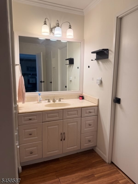 770 Anderson Ave-21h 21h Property Photo 9