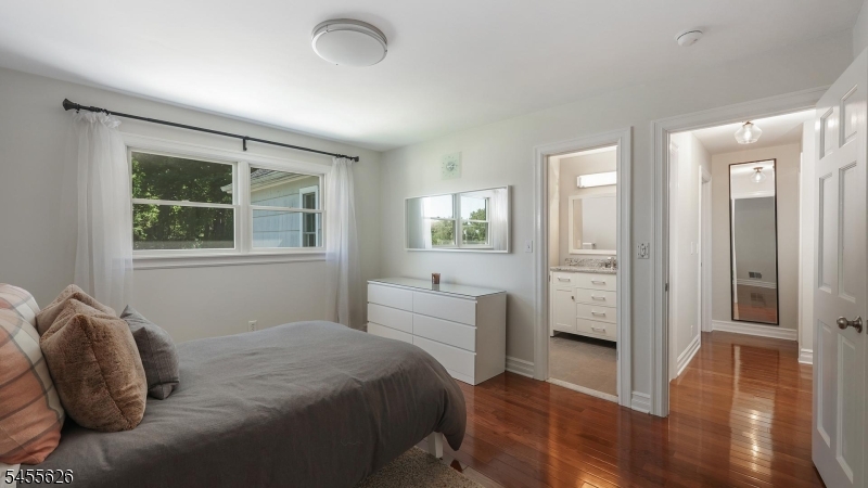 364 South St Property Photo 15