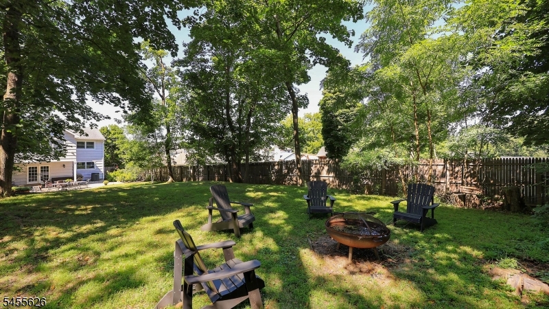 364 South St Property Photo 24