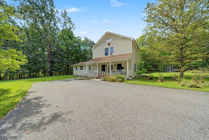 927 Owassa Rd Property Photo 1