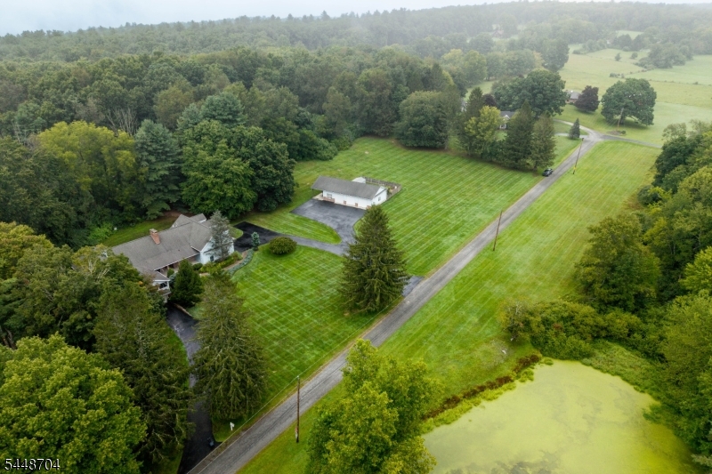 1 Strong Ln Property Photo 9