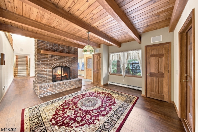 1 Strong Ln Property Photo 15