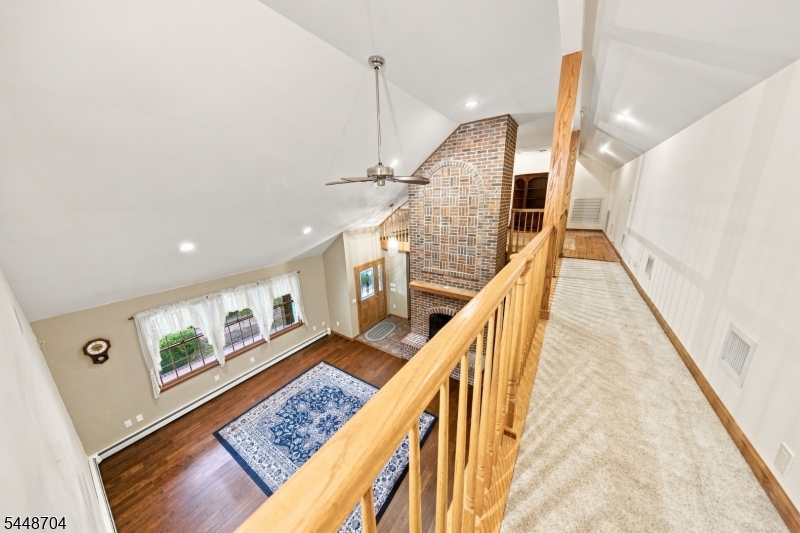 1 Strong Ln Property Photo 26