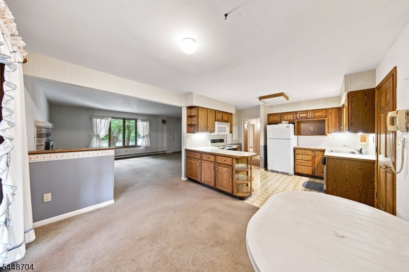 1 Strong Ln Property Photo 32