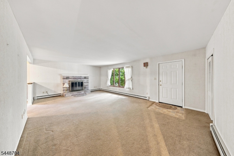 1 Strong Ln Property Photo 36