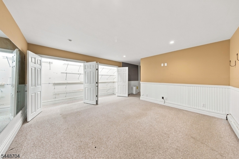 1 Strong Ln Property Photo 43