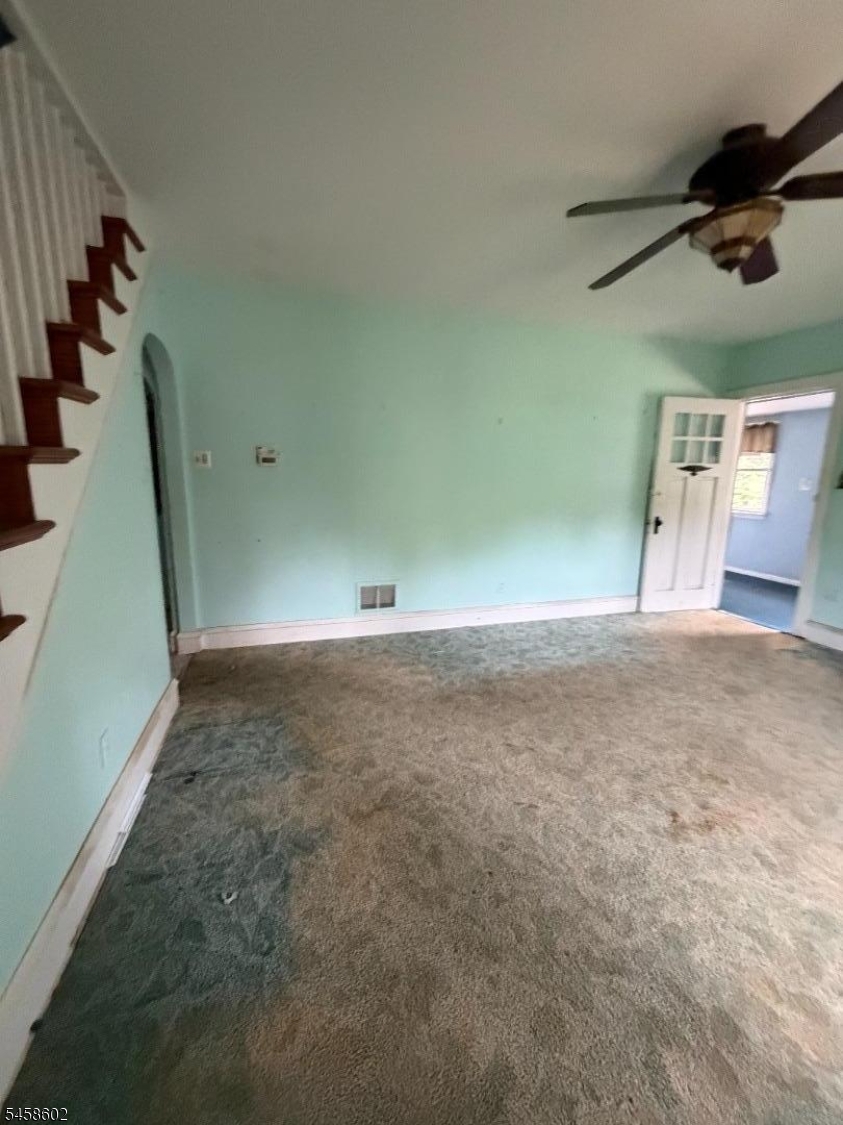 398 Gardens Ave Property Photo 7