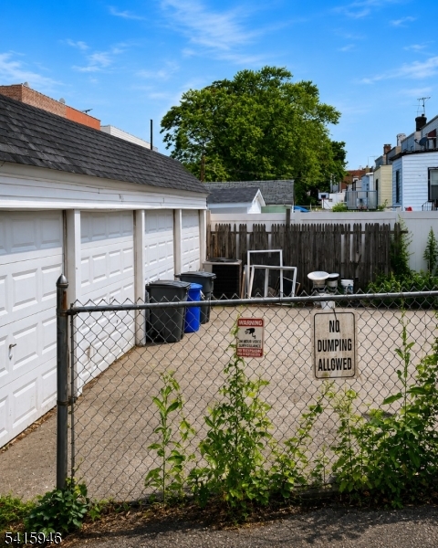 854 229th Street Property Photo 14