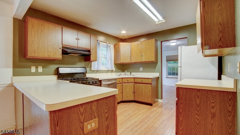 8 Forden Ct Property Photo 11