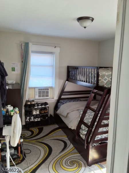 86 Mead St Property Photo 5