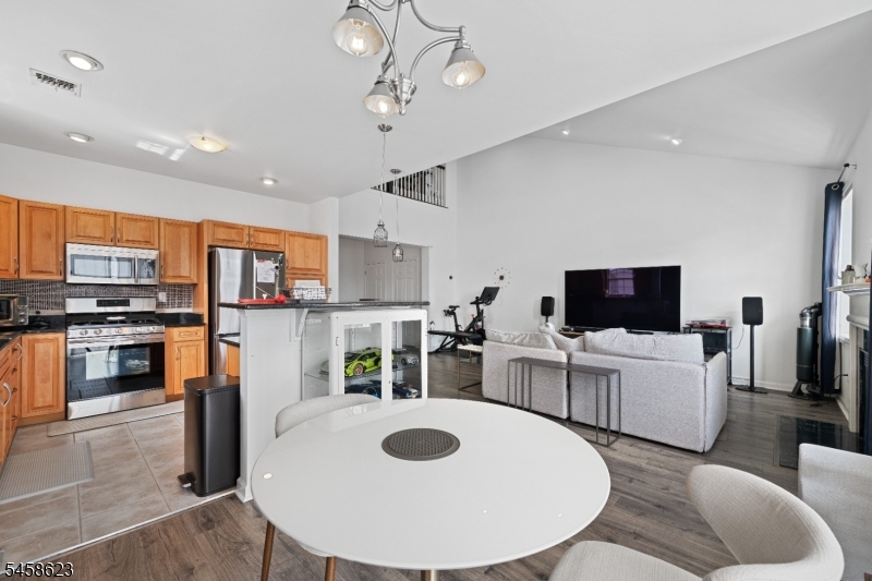 1 Barrister St Property Photo 6