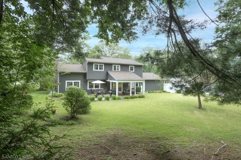 43 Sandra Ln Property Photo 28