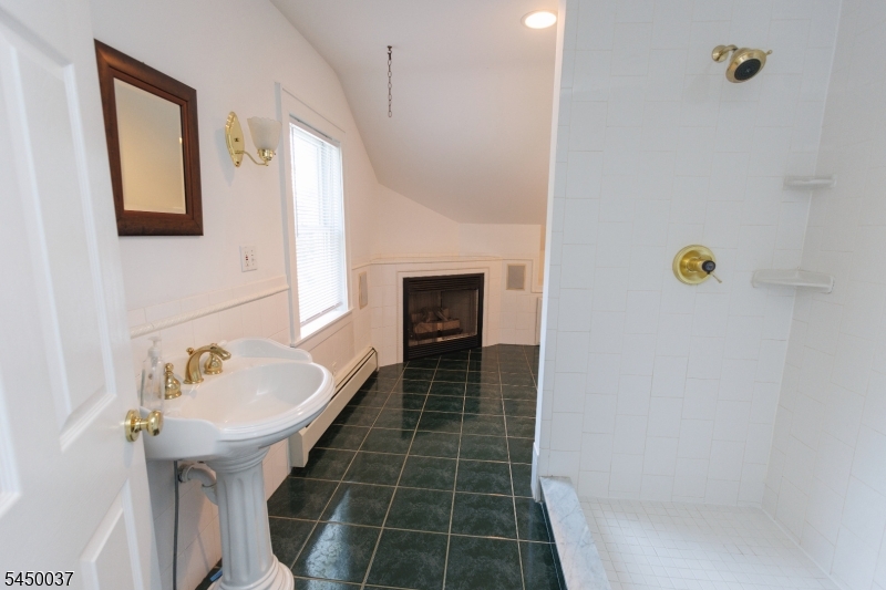 7 Wolfs Corner Rd Property Photo 23