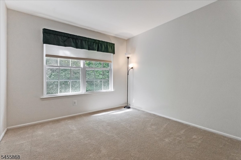 50 Pasture Ct Property Photo 8