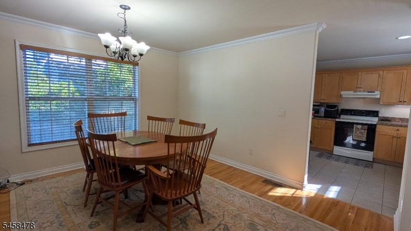 25 Lathrop Ave Property Photo 3