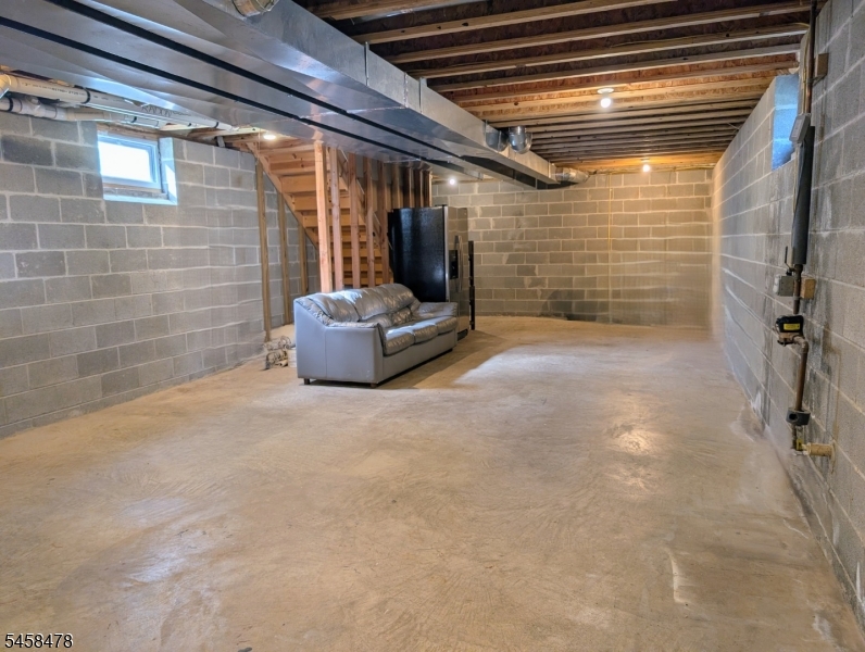 25 Lathrop Ave Property Photo 15