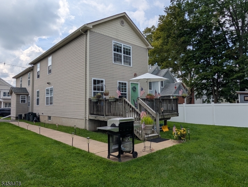 25 Lathrop Ave Property Photo 17