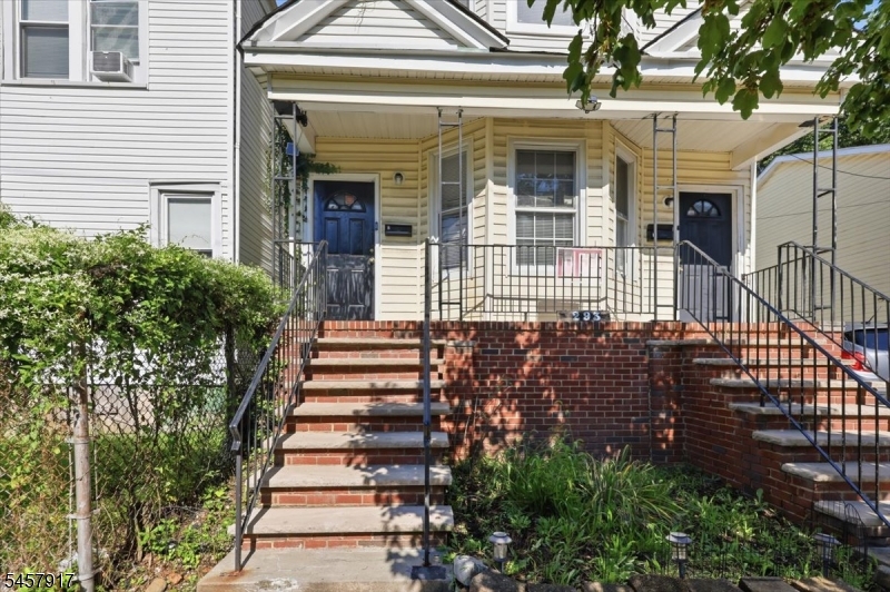 293 Ogden St 1 Property Photo 1