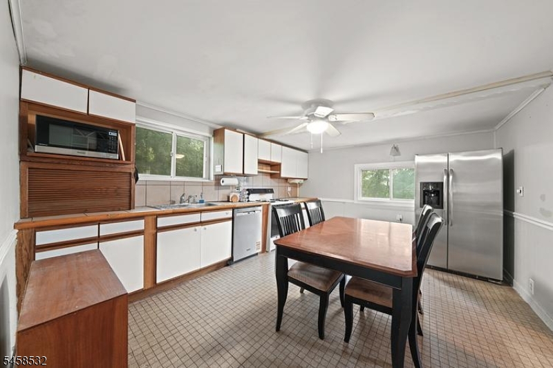 62 Vreeland Ave Property Photo 13