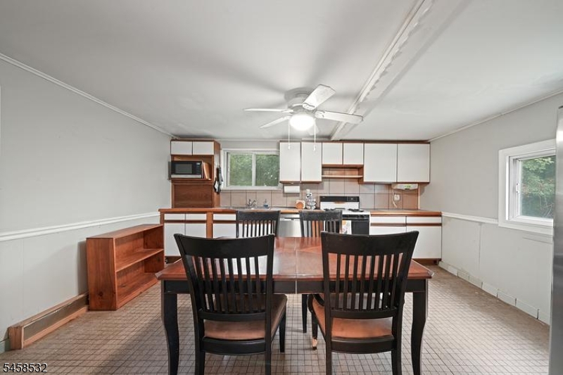 62 Vreeland Ave Property Photo 16