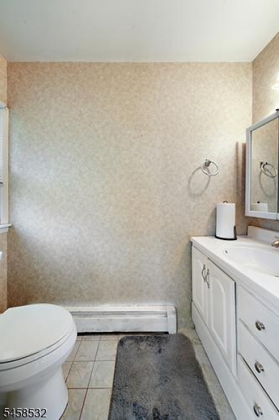 62 Vreeland Ave Property Photo 17