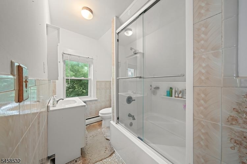 62 Vreeland Ave Property Photo 22