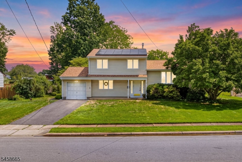 12 Cedar Grove Pl Property Photo 1