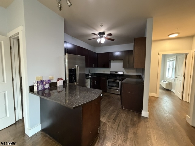 105 Broad Street 205 Property Photo 6