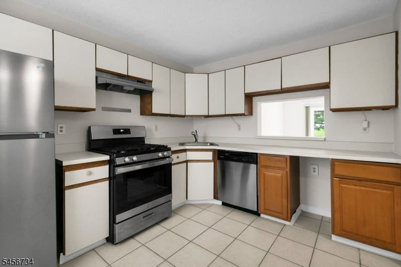 283 Penns Way Property Photo 8