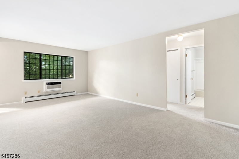 9 Sentinel Ct E Property Photo 1