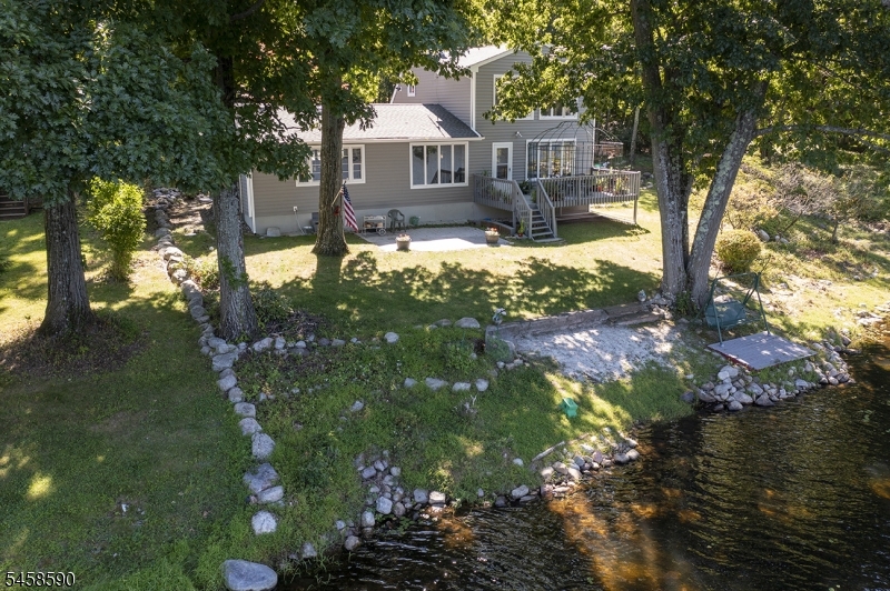 915 Plymouth Lake Dr Property Photo 1