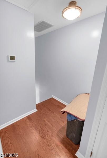 664 Irvington Ave 6 Property Photo 20