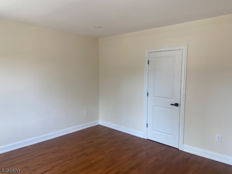 6 Melrose Ave Property Photo 18