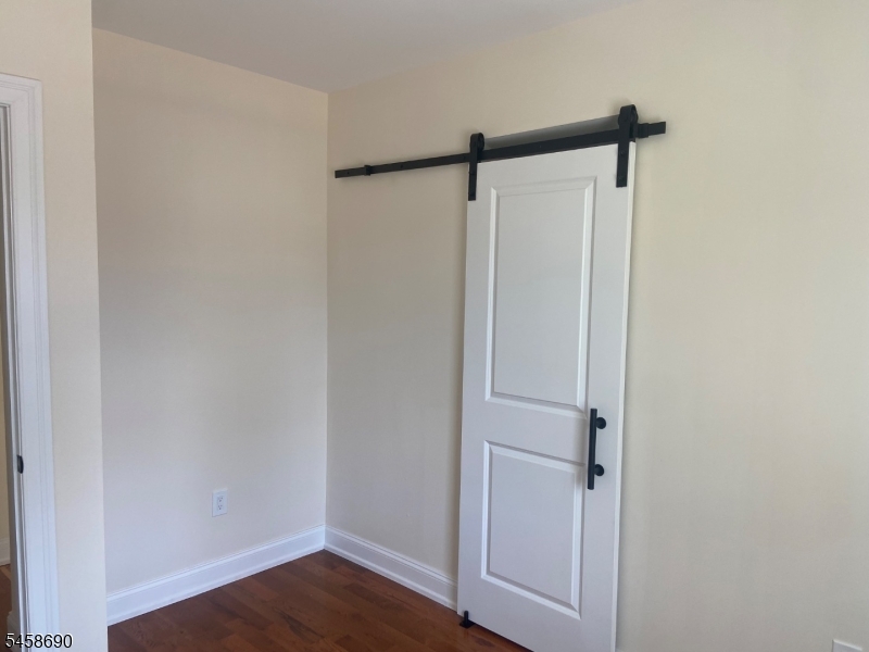 6 Melrose Ave Property Photo 20