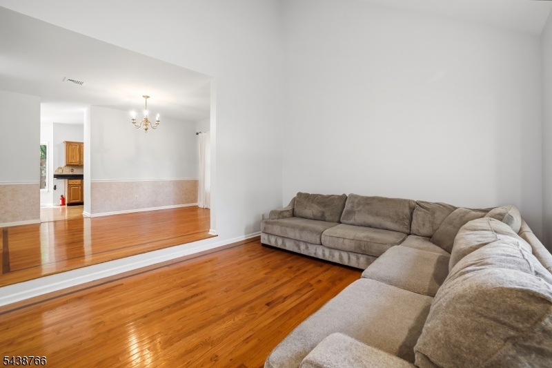 30 Carriage House Rd Property Photo 8