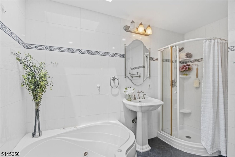 36 Curtis Avenue Property Photo 28