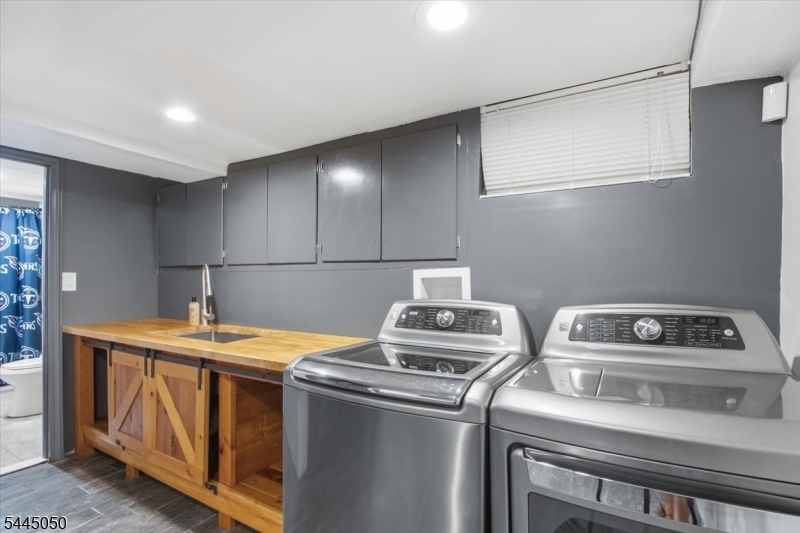 36 Curtis Avenue Property Photo 37