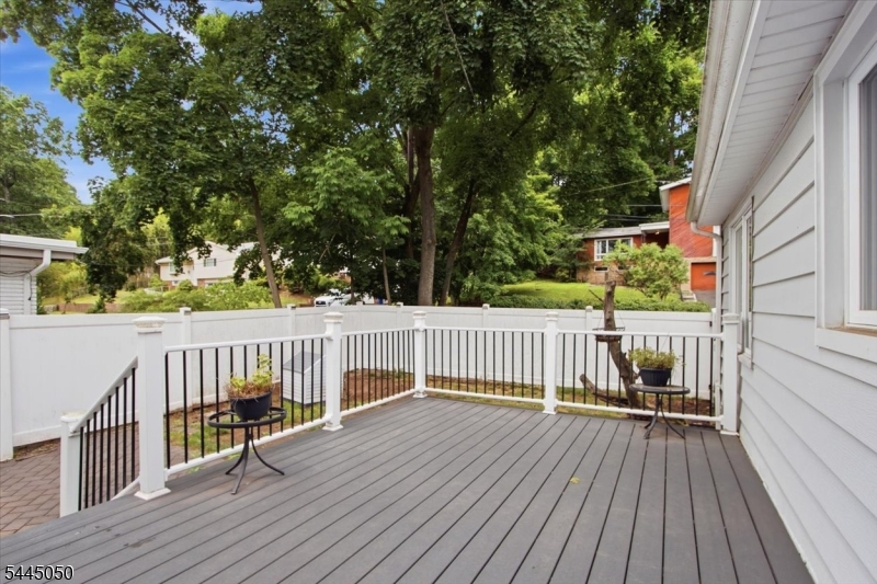 36 Curtis Avenue Property Photo 39