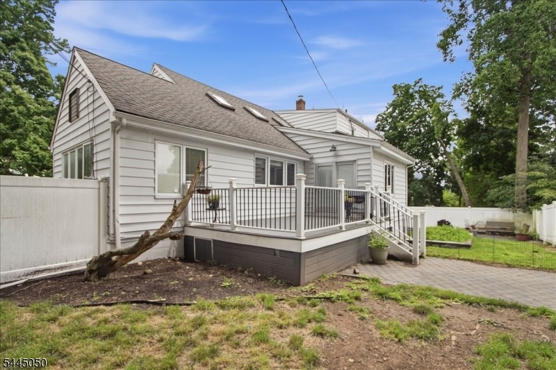36 Curtis Avenue Property Photo 43