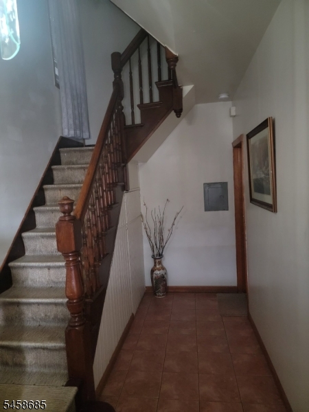 581 N 7th St Property Photo 22