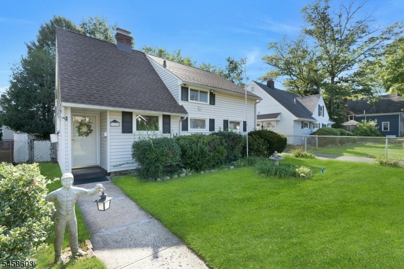 312 Westfield Rd Property Photo 1