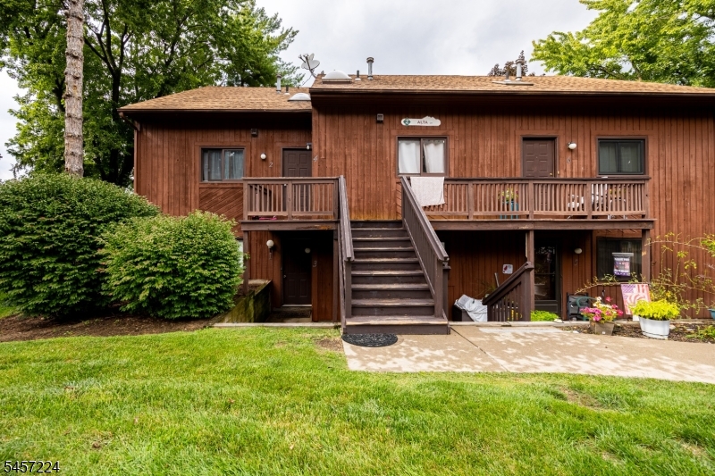 2 Alta Ct W 1 Property Photo 1