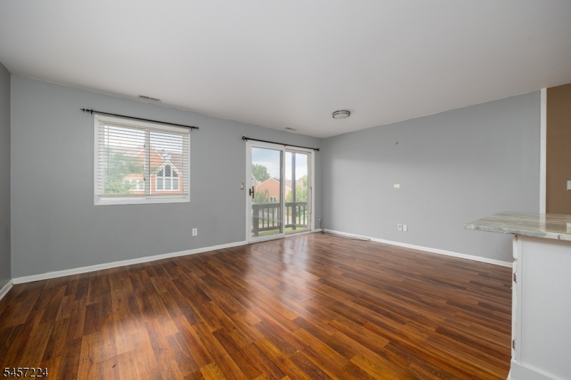 2 Alta Ct W 1 Property Photo 7