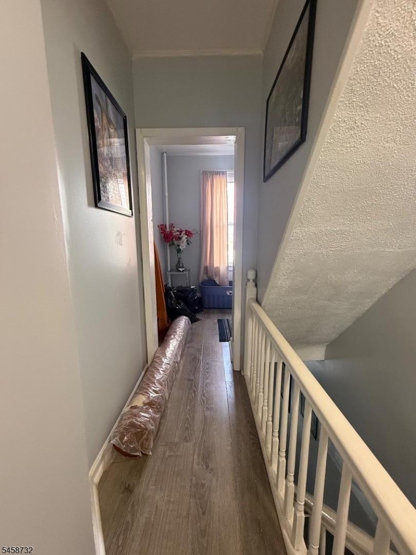 77 Stone St Property Photo 15