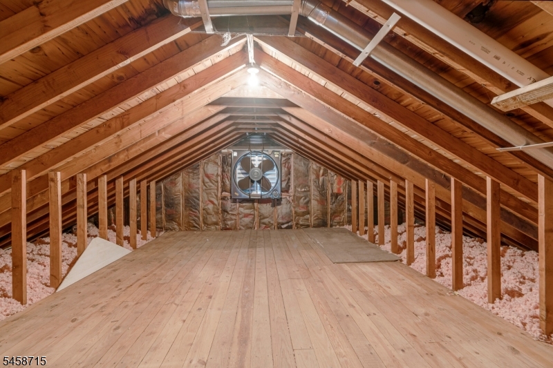 58 S Alward Ave Property Photo 36