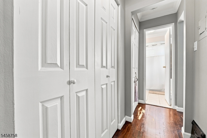 61 Union Avenue U-b6 B6 Property Photo 3