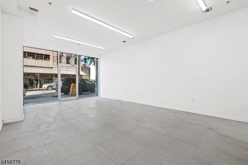 90 Broadway Property Photo 1
