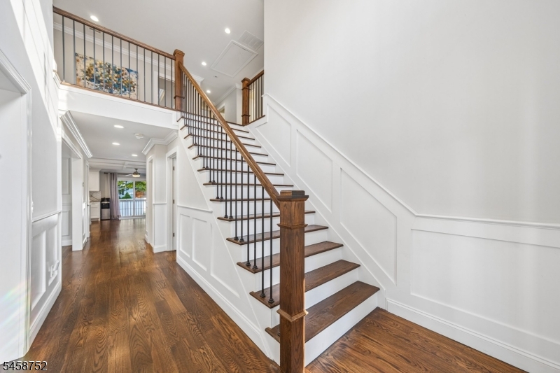 9 Burnet Hill Rd Property Photo 20